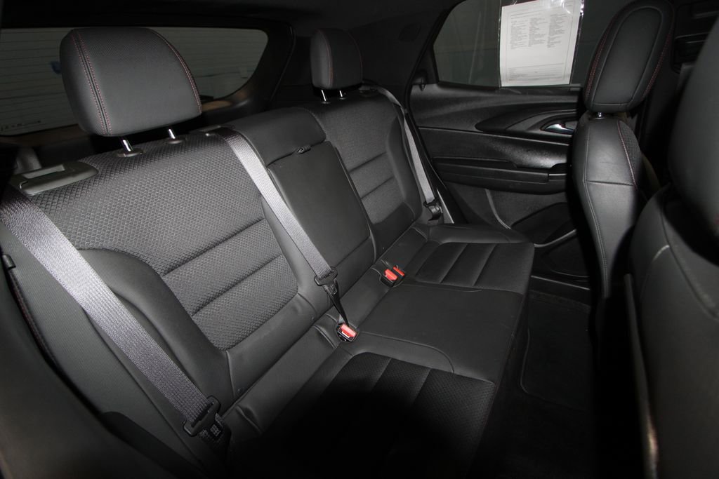 Used 2023 Chevrolet TrailBlazer RS AWD/4WD image 20
