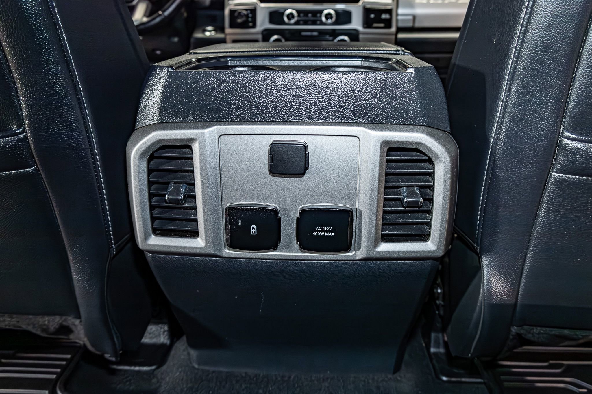 Used 2022 Ford F350 Lariat w/ Lariat Ultimate Package AWD/4WD image 27