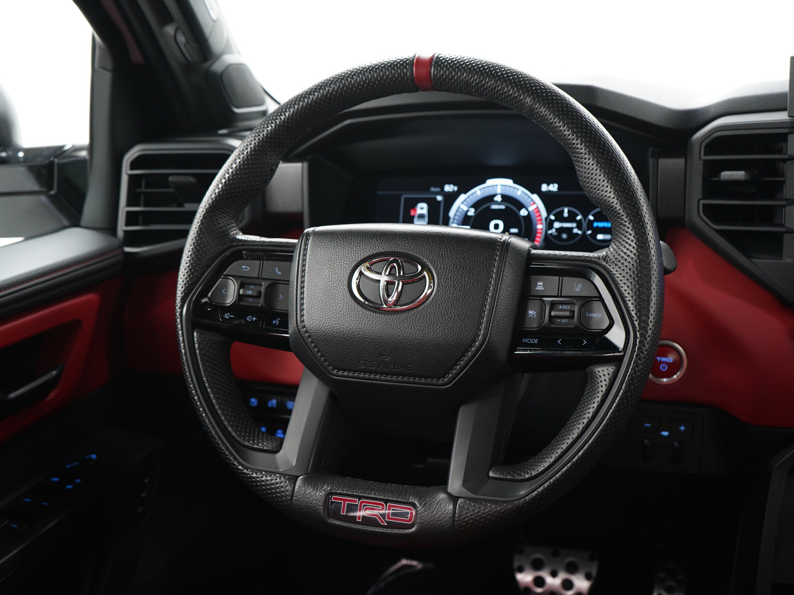 Used 2024 Toyota Tundra TRD Pro AWD/4WD image 19