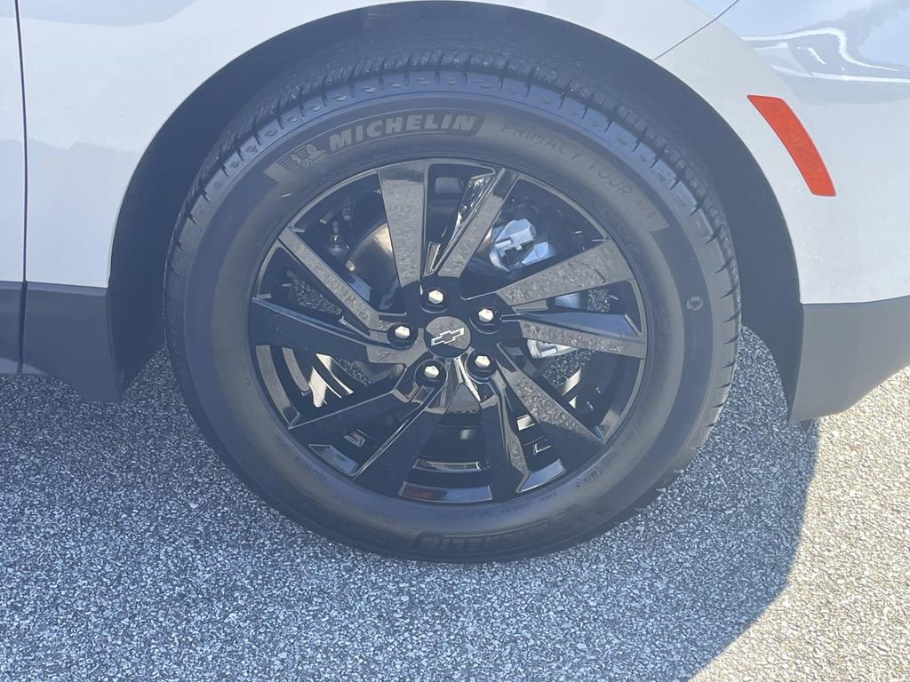 Certified 2024 Chevrolet Equinox LS w/ Sport Edition image 10