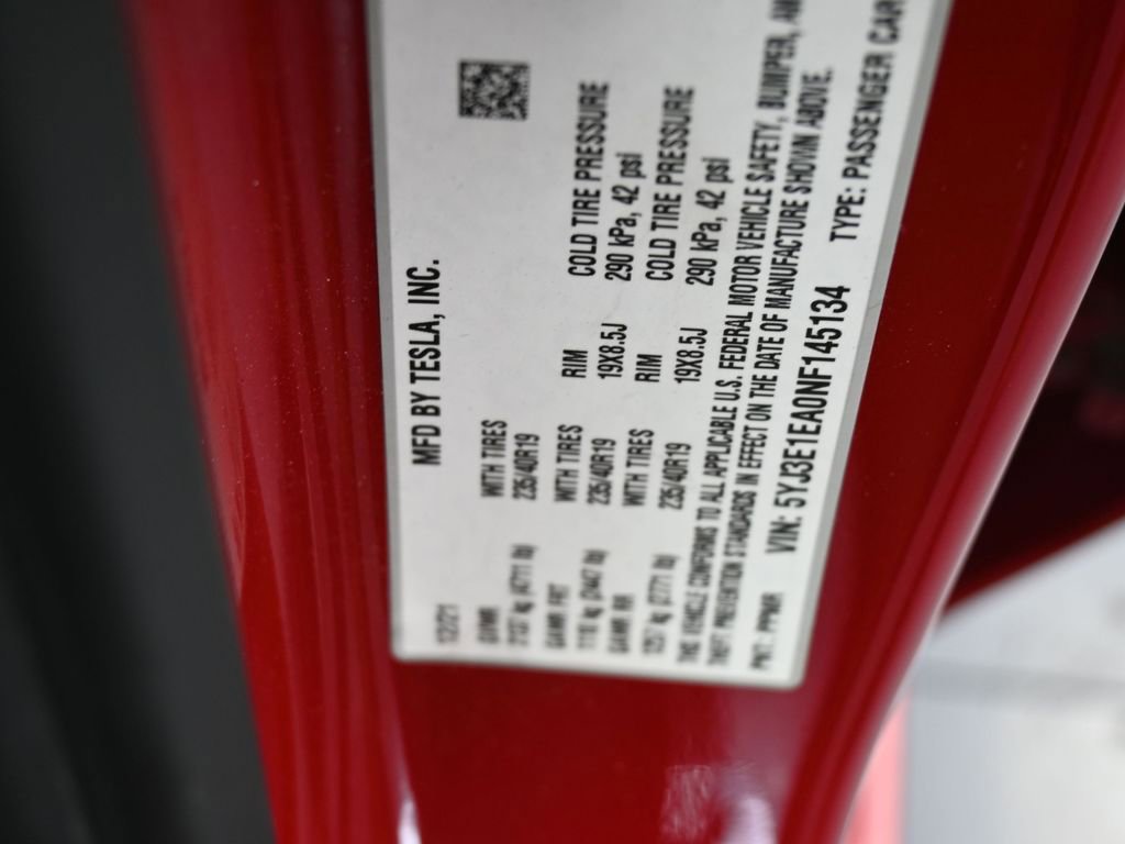 Used 2022 Tesla Model 3 Standard Range image 18