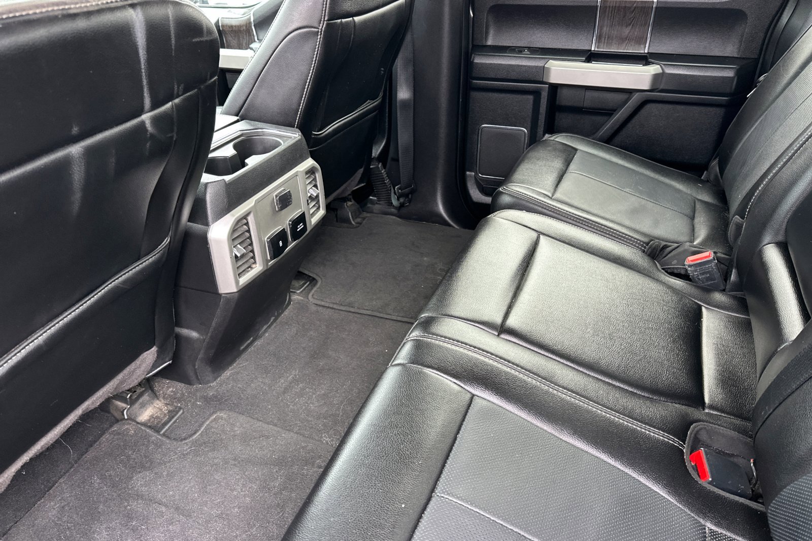 Used 2020 Ford F350 Lariat w/ Lariat Value Package image 11