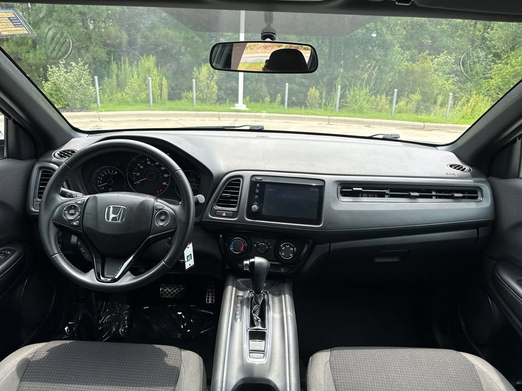 Used 2020 Honda HR-V Sport image 16