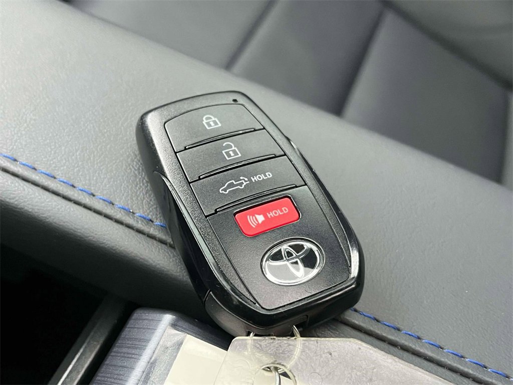 Used 2025 Toyota Tundra Platinum image 37