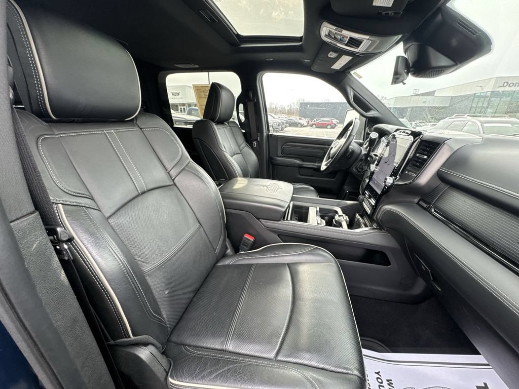 Used 2024 RAM 2500 Limited AWD/4WD image 25