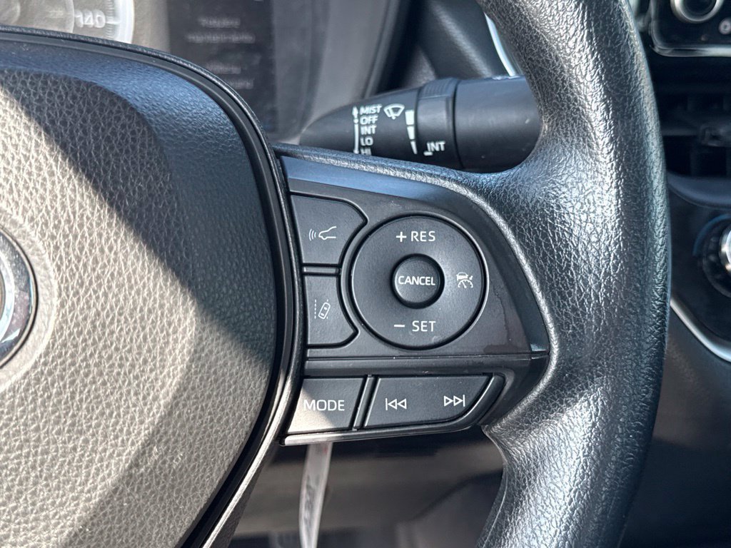 Certified 2022 Toyota Corolla LE FWD image 24