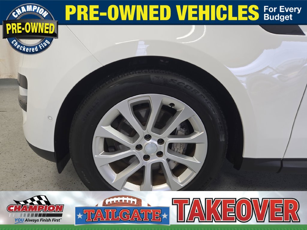 Used 2025 Land Rover Range Rover Sport SE AWD/4WD image 30