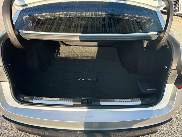 Used 2023 Lexus IS 350 F Sport w/ Memory Package image 12