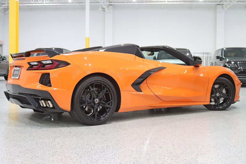 Used 2022 Chevrolet Corvette Stingray Premium Conv w/ Z51 Performance Package RWD image 10