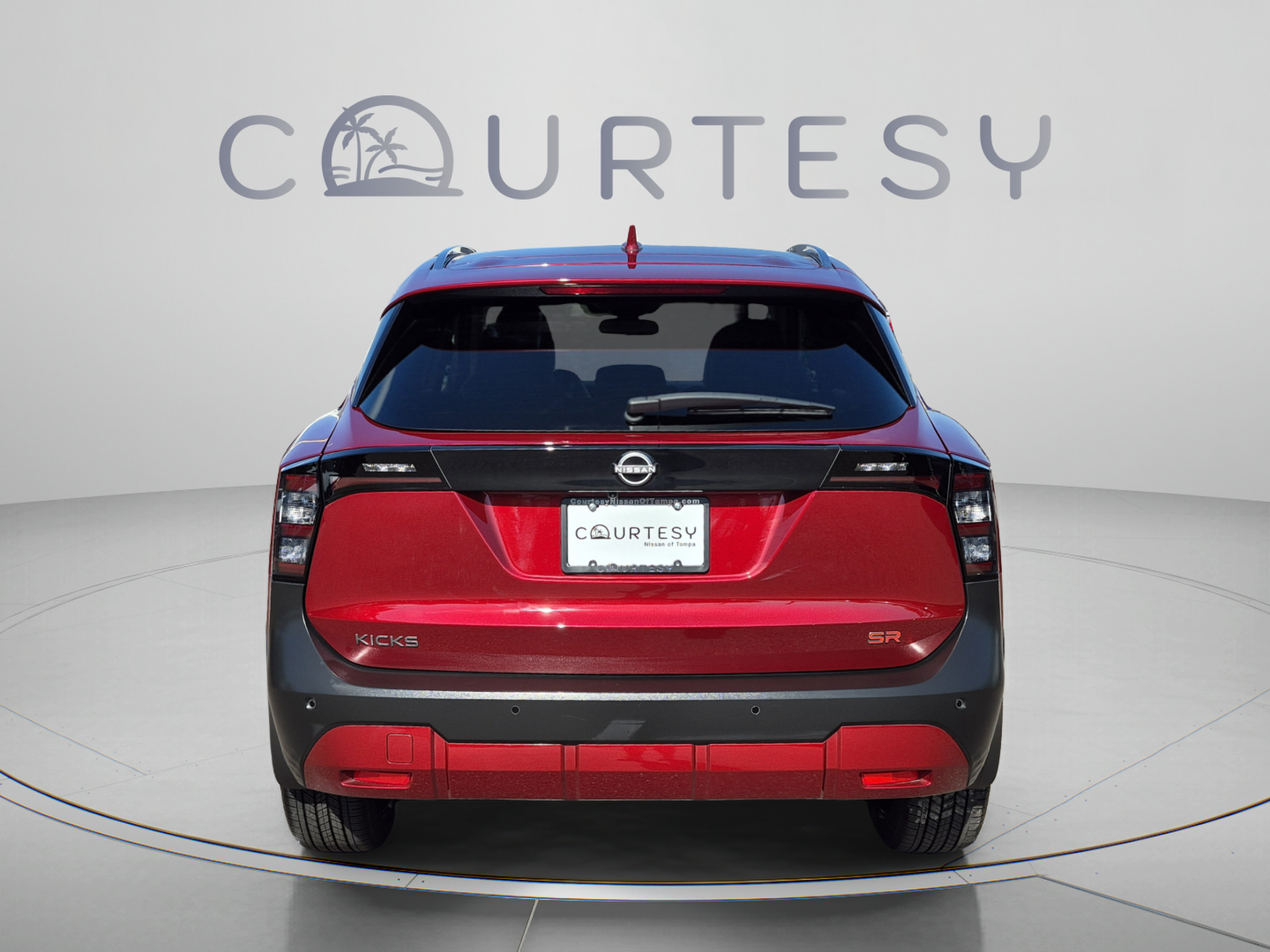 Certified 2025 Nissan Kicks SR FWD image 6