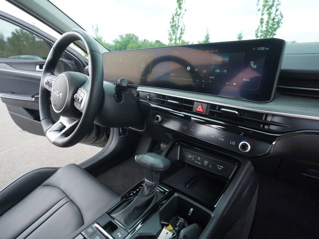 Used 2025 Kia K5 EX FWD image 35