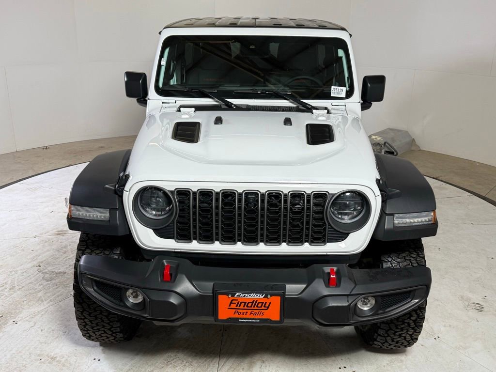 Certified 2025 Jeep Wrangler Unlimited Rubicon w/ Technology Group image 2