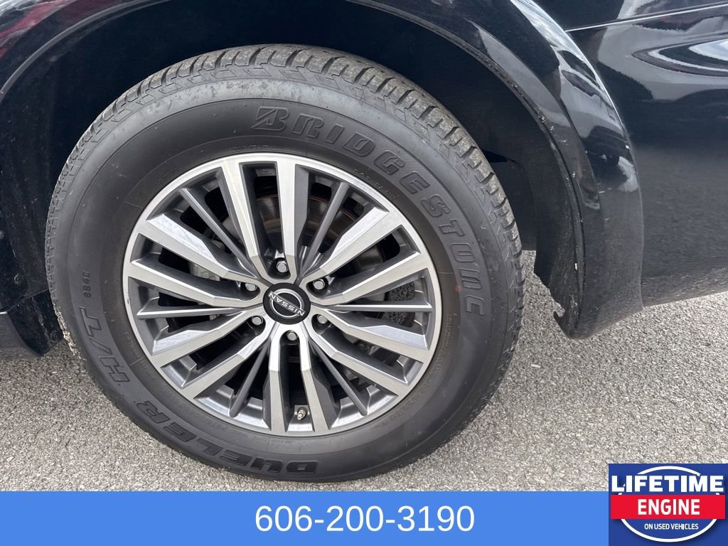 Used 2024 Nissan Armada SL w/ Captain's Chairs Package image 10
