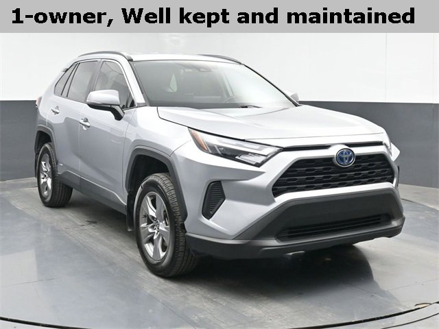 Used 2023 Toyota RAV4 XLE video 1