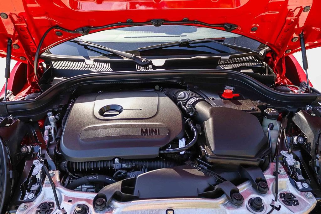 Used 2026 MINI Cooper 2-Door Hardtop FWD image 39
