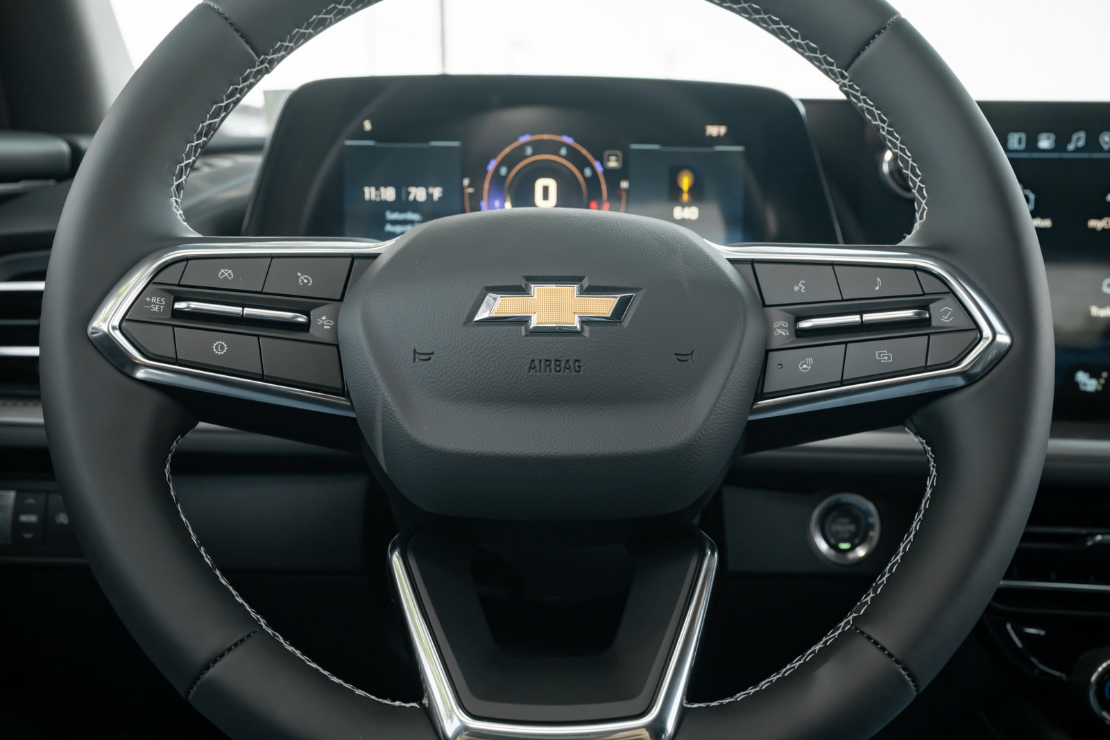 New 2026 Chevrolet Traverse LT w/ Driver Confidence Package image 18