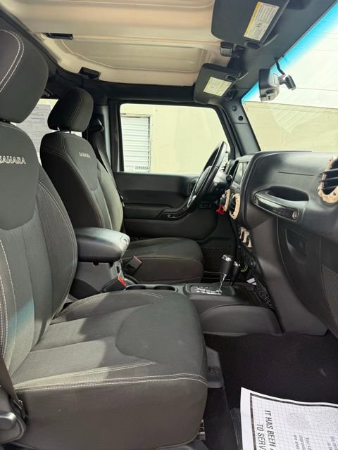 Used 2018 Jeep Wrangler Unlimited Sahara image 16