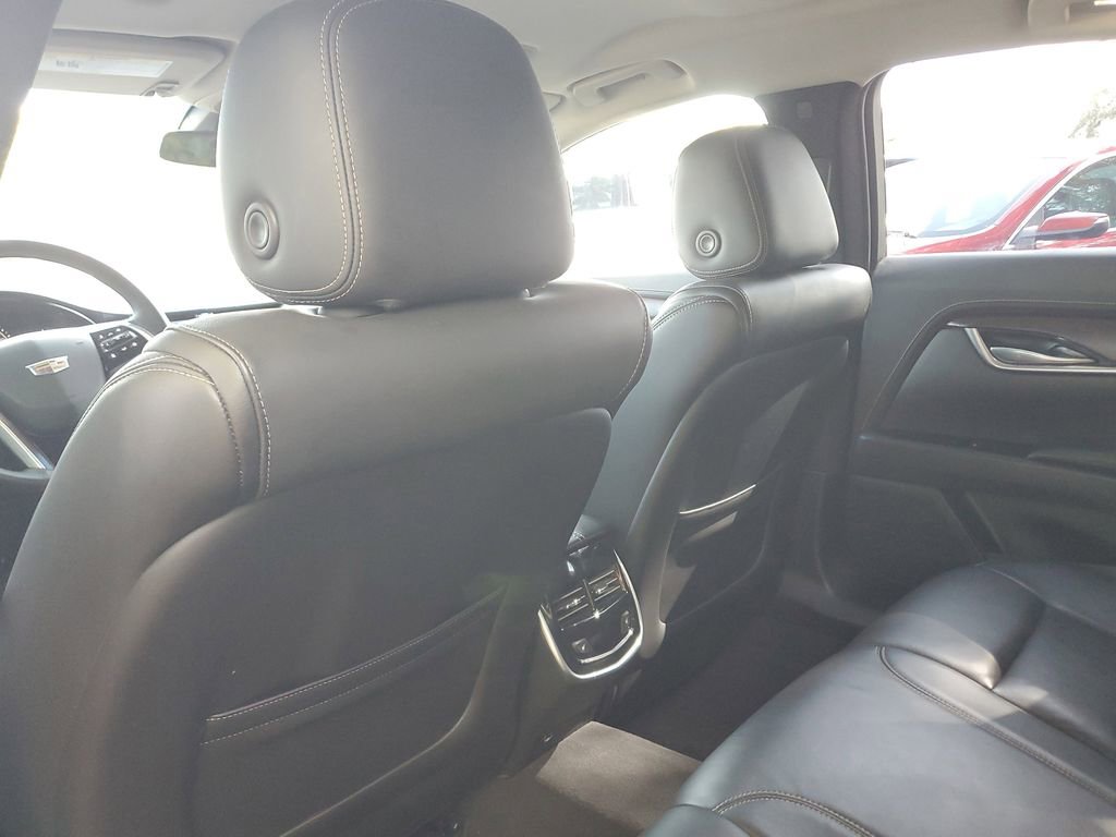 Used 2018 Cadillac XTS Luxury FWD image 14