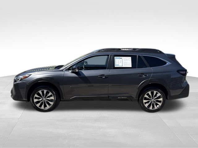 Used 2023 Subaru Outback Limited AWD/4WD image 4