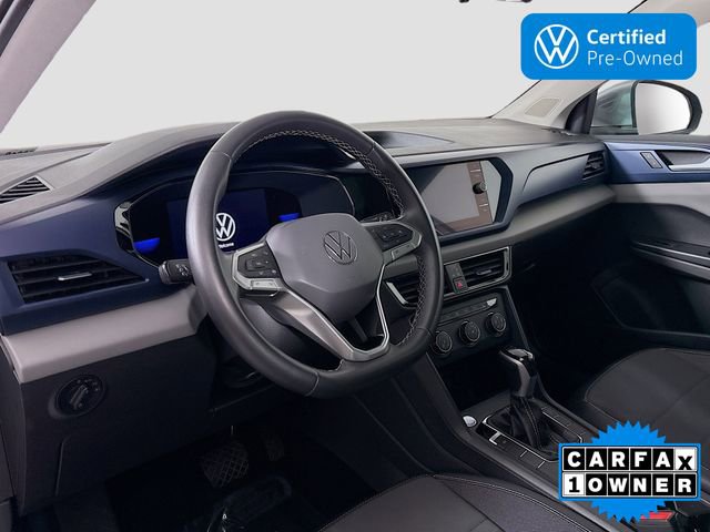 Certified 2022 Volkswagen Taos SE w/ Panoramic Sunroof Package image 9