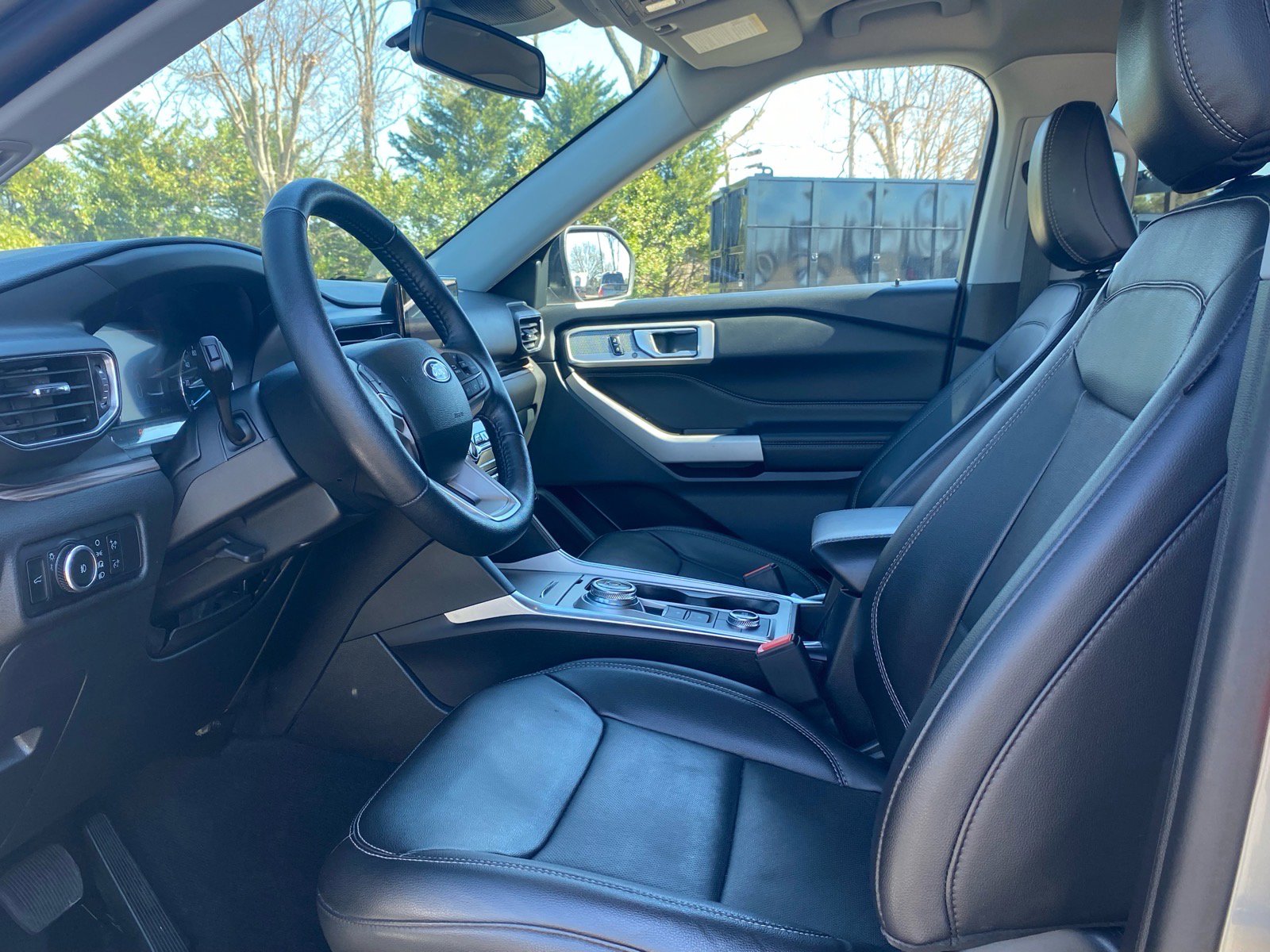 Certified 2023 Ford Explorer Limited AWD/4WD image 15