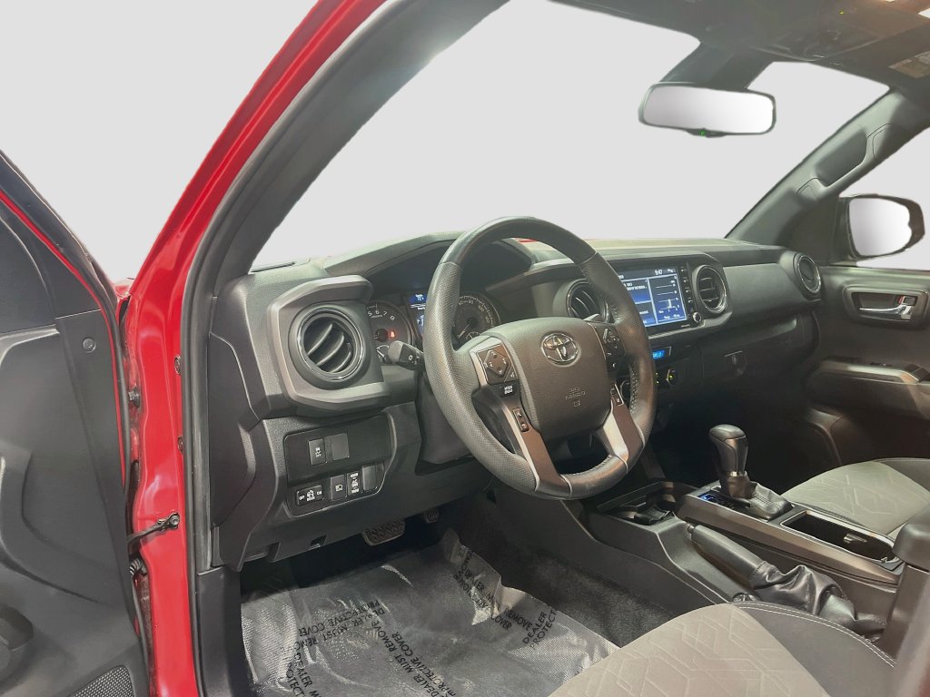 Used 2022 Toyota Tacoma TRD Off-Road w/ Truck Exterior Package (TMS) AWD/4WD image 9