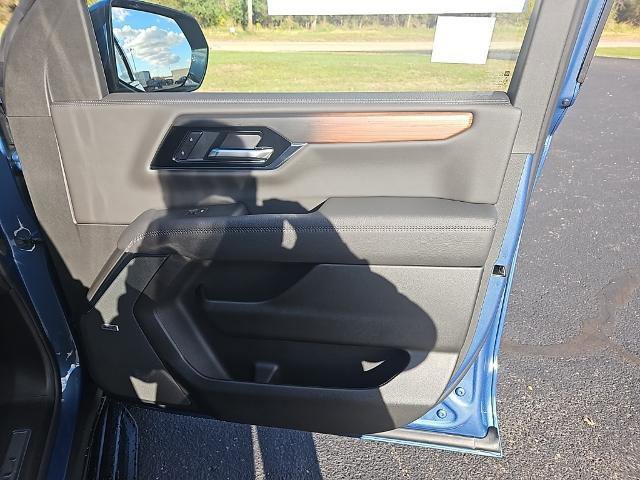 New 2026 GMC Yukon Denali w/ Advanced Technology Package image 33