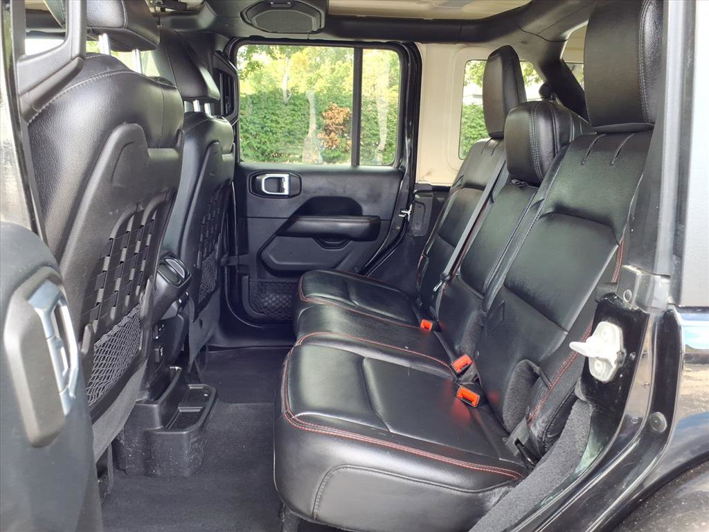 Used 2018 Jeep Wrangler Unlimited Rubicon w/ Dual Top Group image 31