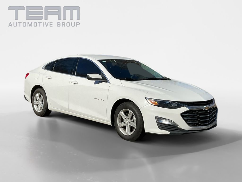 Used 2023 Chevrolet Malibu LT image 1