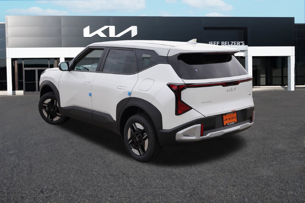 New 2027 Kia Seltos LX AWD/4WD image 5