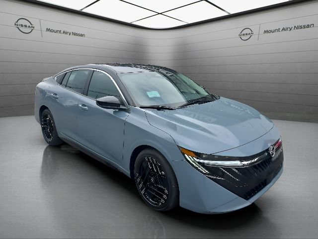 New 2026 Nissan Sentra SR FWD image 2