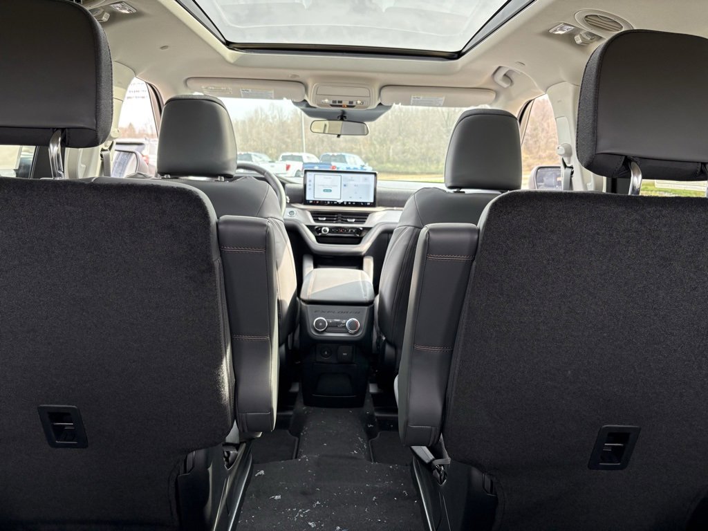 New 2026 Ford Explorer Active w/ Active Comfort Package image 22