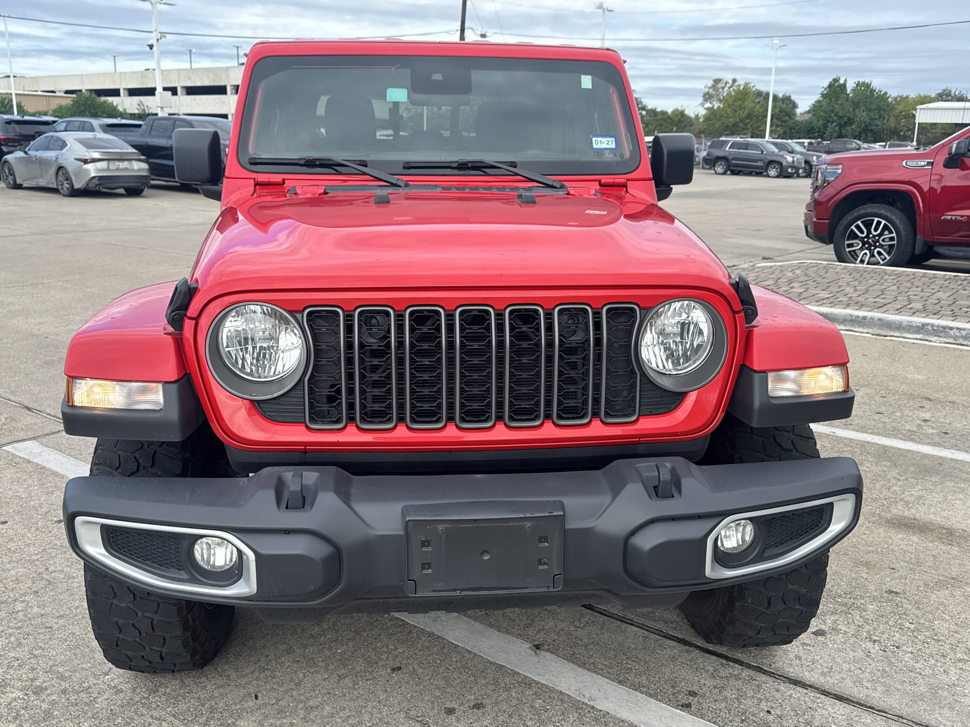 Used 2025 Jeep Gladiator Sport AWD/4WD image 14