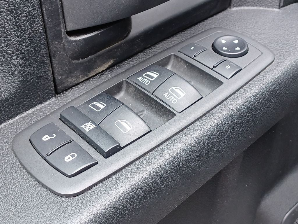 Used 2021 RAM 2500 Tradesman AWD/4WD image 12