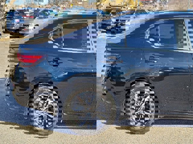 Used 2020 Nissan Sentra SV image 4