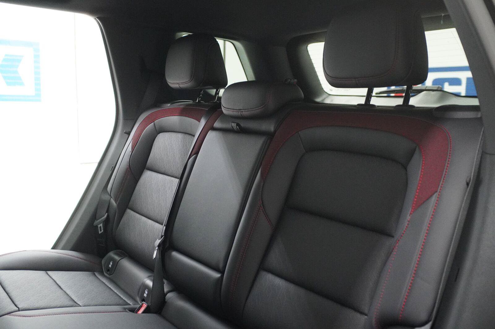 New 2027 Chevrolet Equinox RS w/ Safety and Technology Package FWD image 28