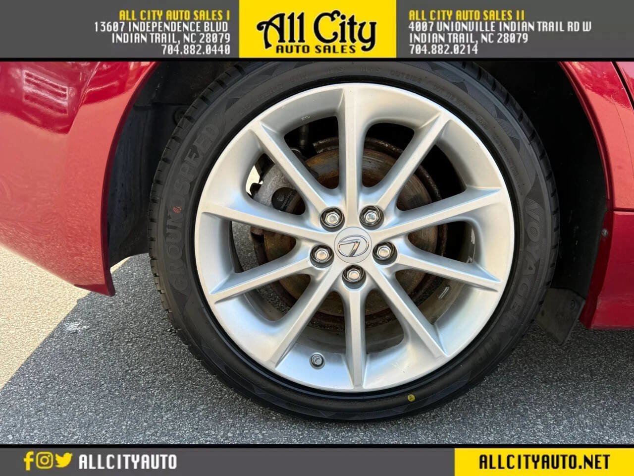 Used 2012 Lexus CT 200h Premium FWD image 33