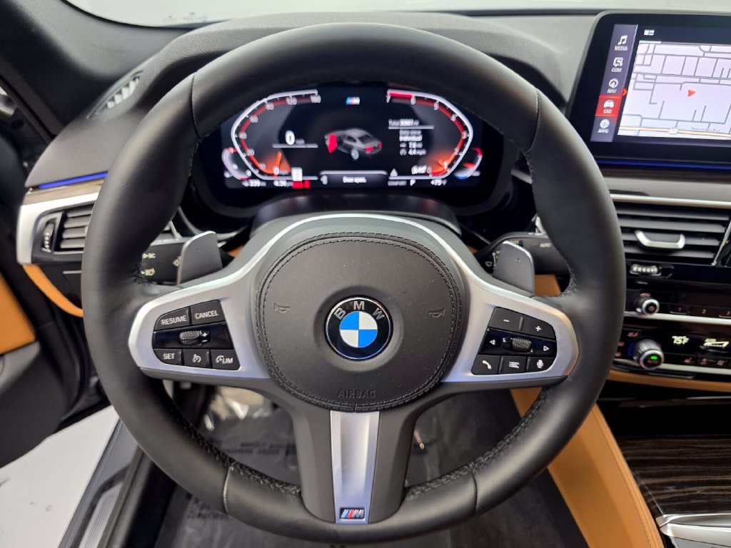 Certified 2023 BMW 530i xDrive w/ M Sport Package AWD/4WD image 18