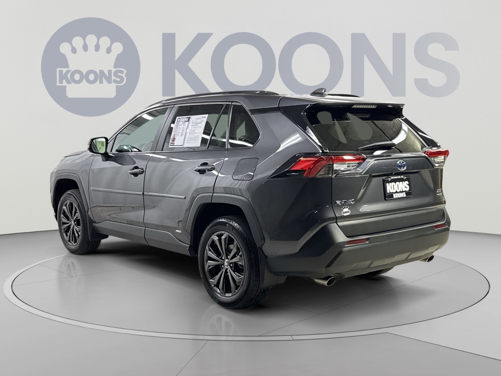 Used 2024 Toyota RAV4 XLE Premium w/ Weather Package AWD/4WD image 18