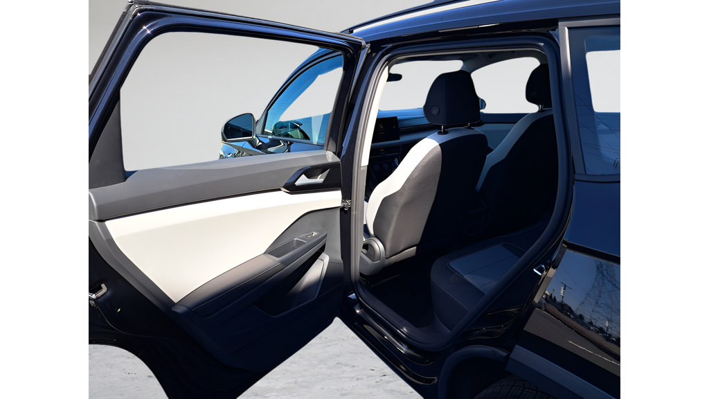 New 2025 Volkswagen Taos S AWD/4WD image 10