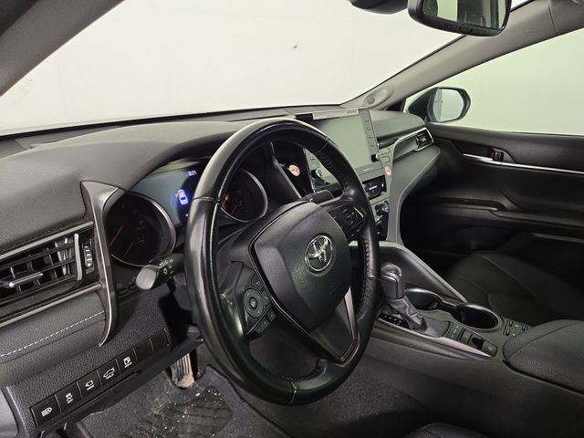 Used 2024 Toyota Camry XSE image 14