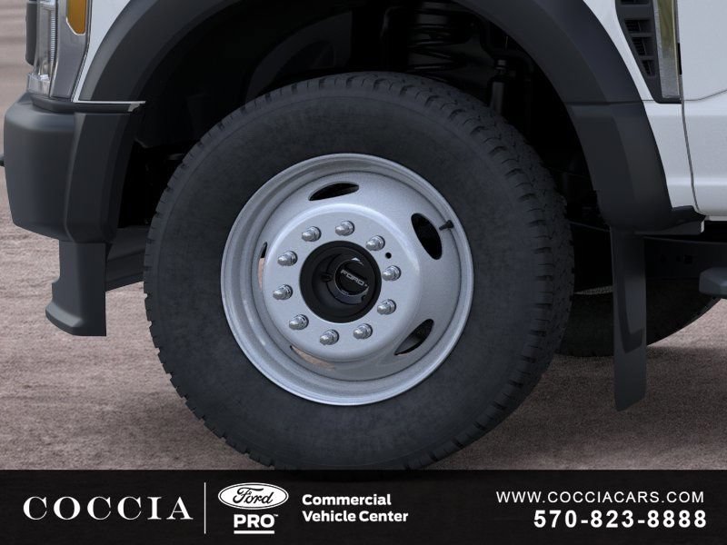 New 2026 Ford F550 4x4 Regular Cab Super Duty image 19