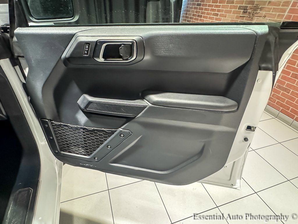 Used 2025 Ford Bronco Big Bend image 30