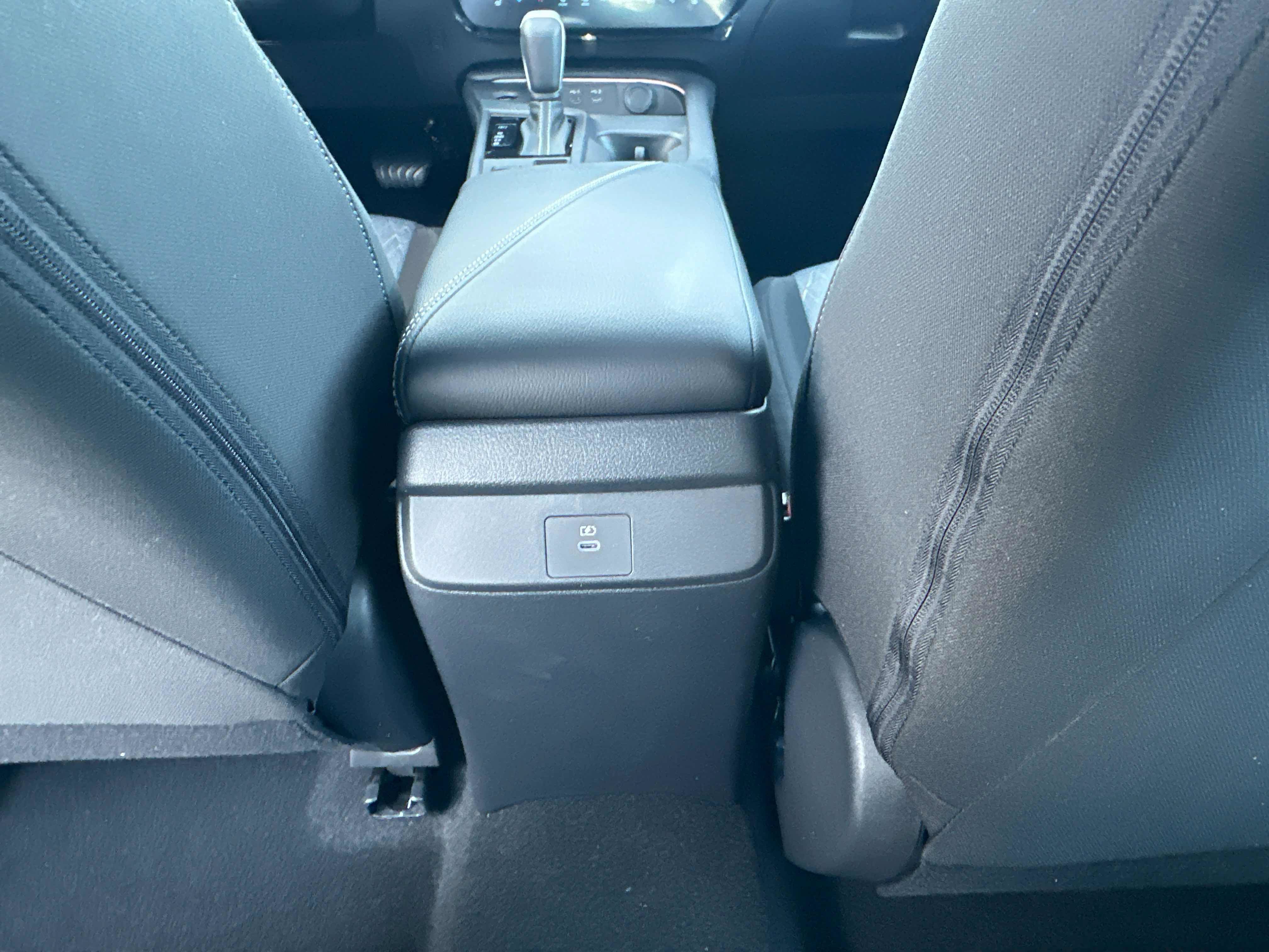 New 2026 Nissan Sentra SV w/ SV Convenience Package FWD image 27