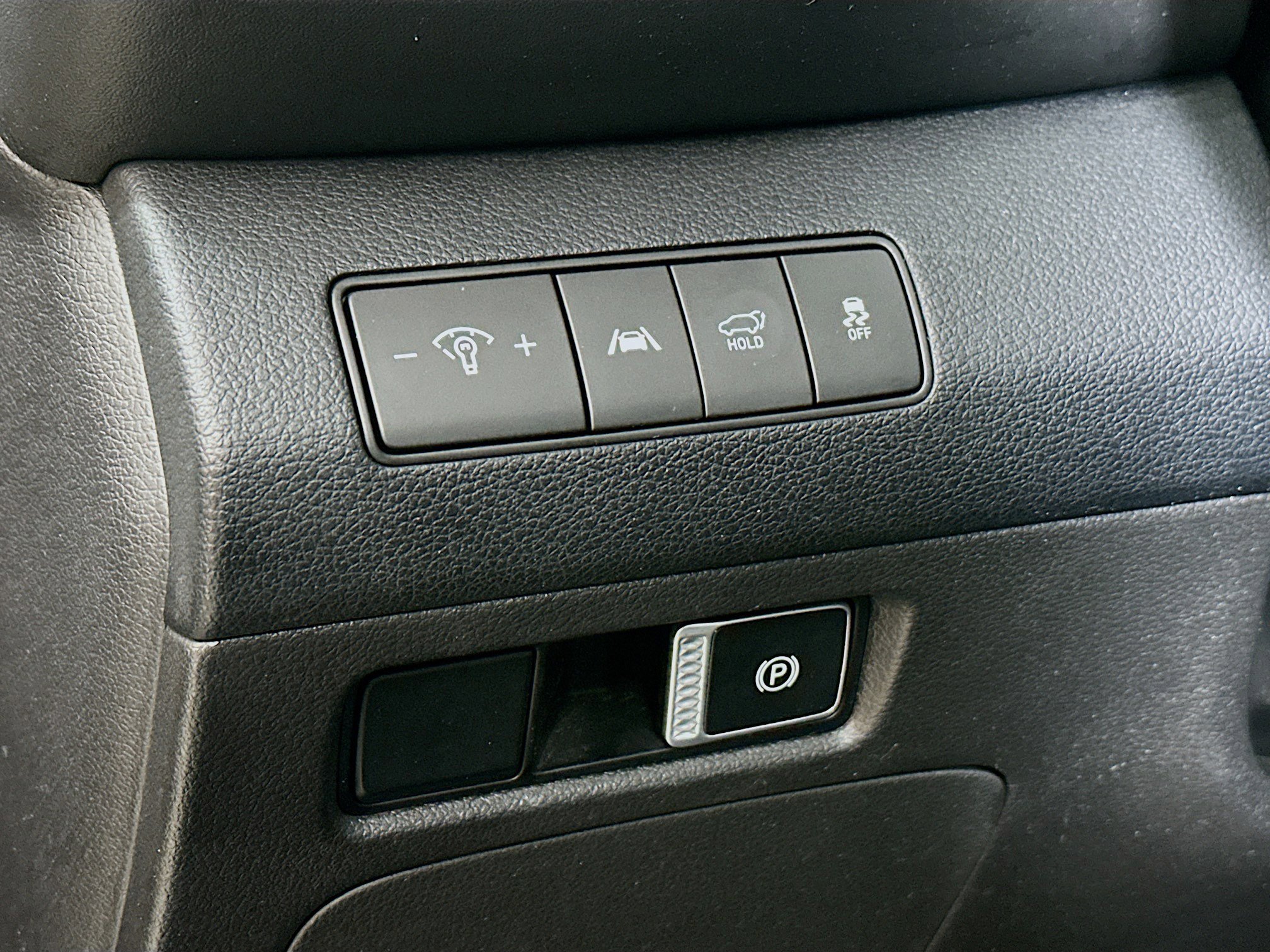 Certified 2023 Hyundai Santa Fe SEL image 10