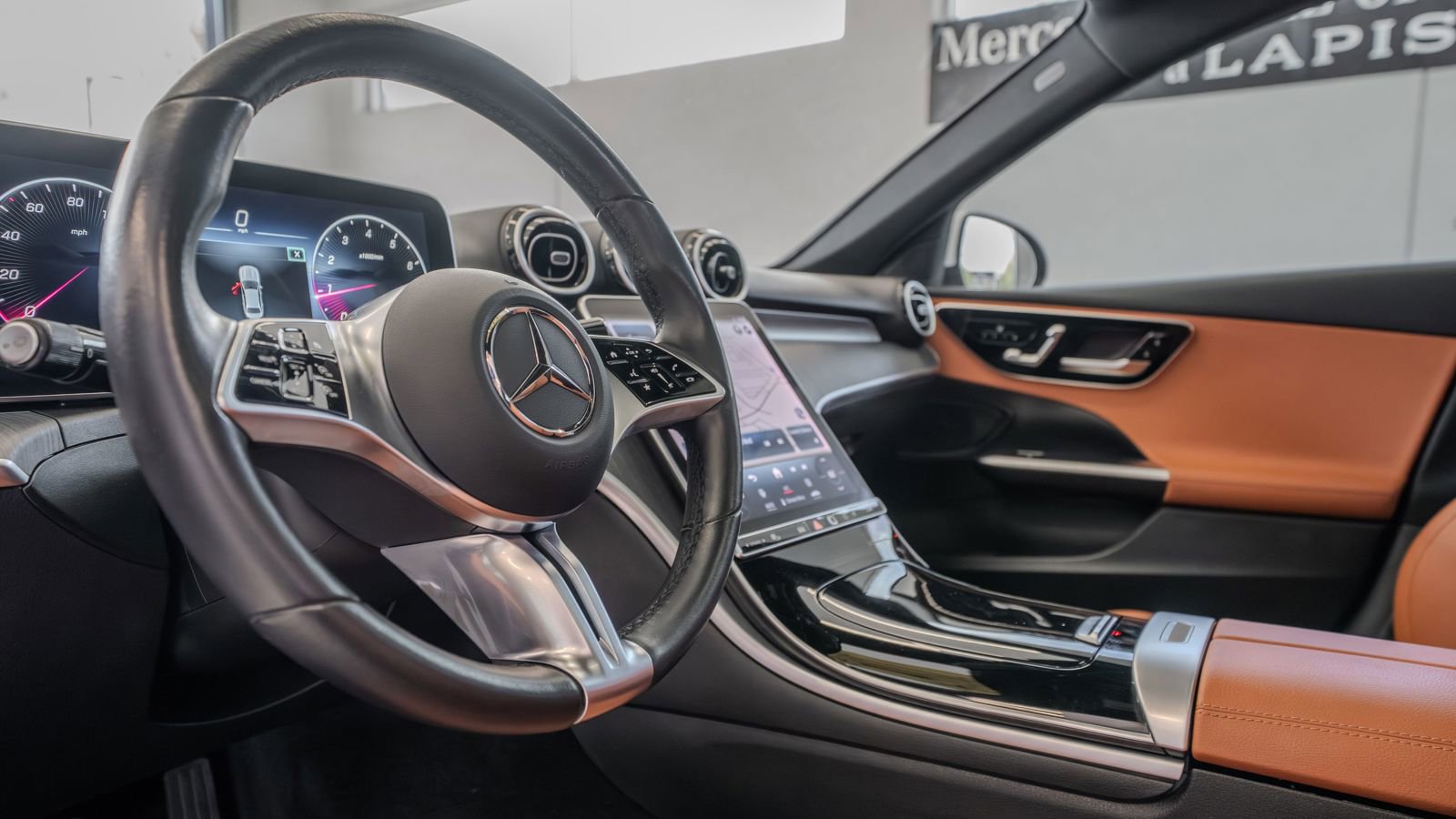 Used 2024 Mercedes-Benz C 300 Sedan image 7