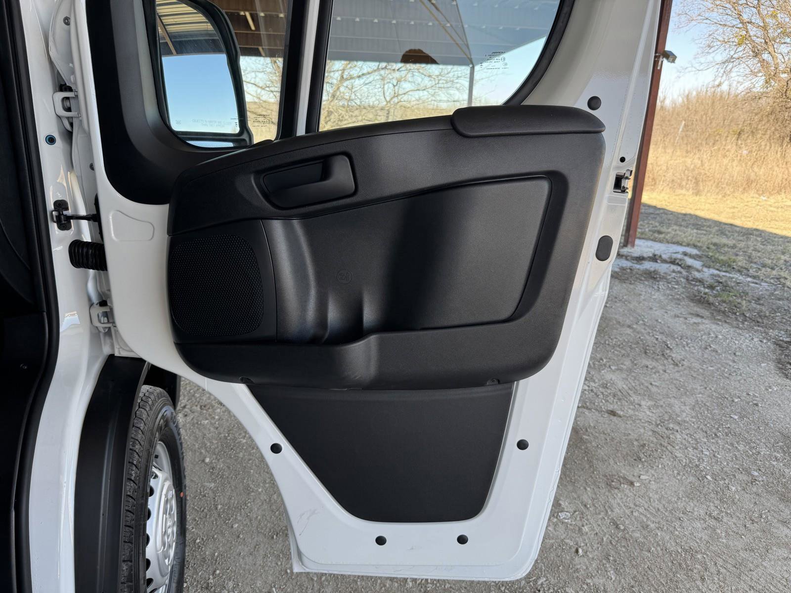 New 2026 RAM ProMaster 3500 w/ Convenience Group image 26