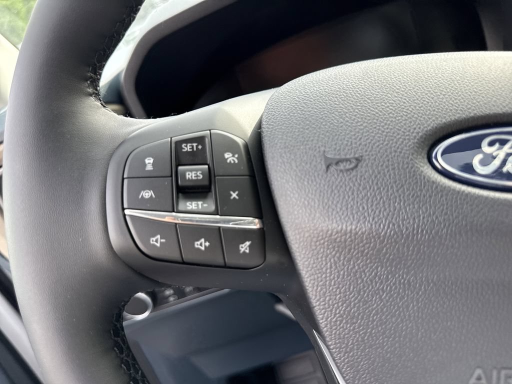 New 2026 Ford Maverick Lariat AWD/4WD image 17