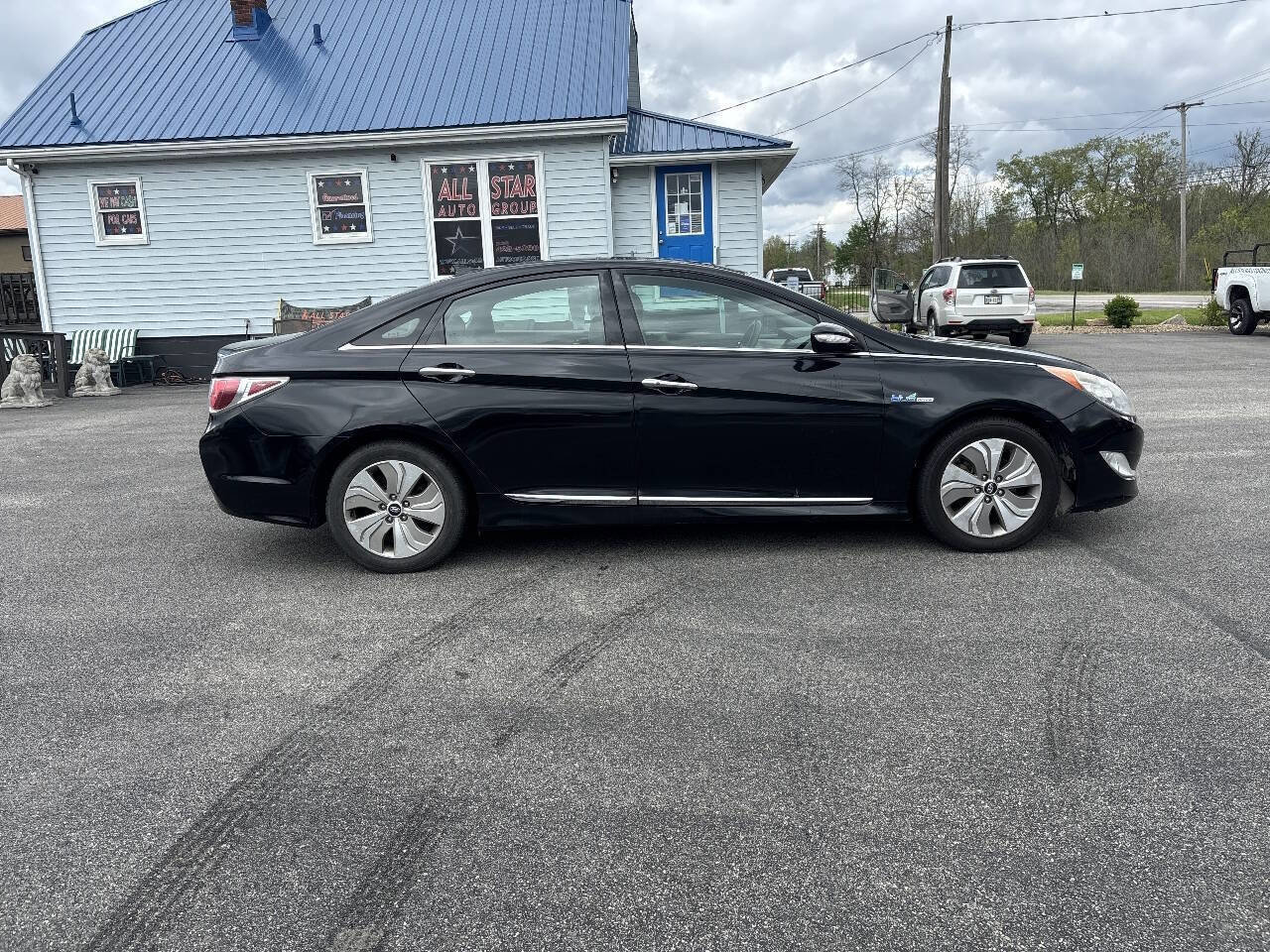 Used 2014 Hyundai Sonata Limited w/ Panoramic Sunroof Package 02 FWD image 8