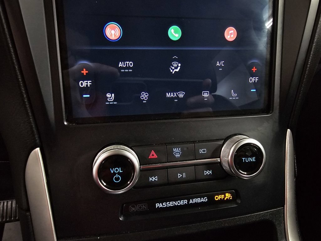 Used 2024 Ford Edge SEL w/ Convenience Package AWD/4WD image 16